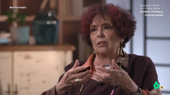 Maruja Torres cree que Netanyahu quiere "destruir, seguir en el poder y que no le juzguen por corrupción" La periodista cree que el primer ministro de Israel, con sus ataques a el Líbano, está fortaleciendo Hizbulá. Además, considera que a Donald Trump le conviene esa destrucción.