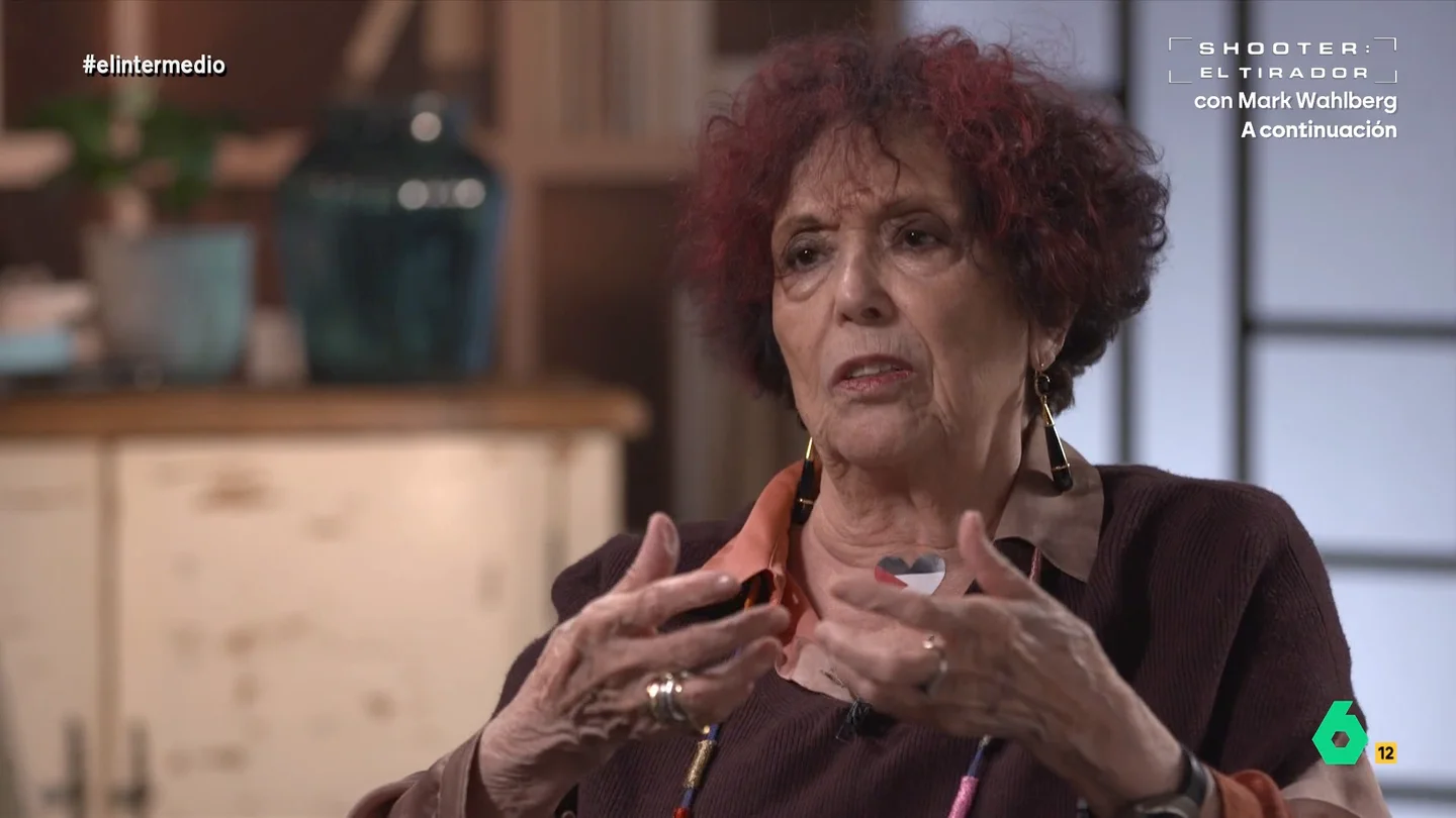 Maruja Torres cree que Netanyahu quiere "destruir, seguir en el poder y que no le juzguen por corrupción" La periodista cree que el primer ministro de Israel, con sus ataques a el Líbano, está fortaleciendo Hizbulá. Además, considera que a Donald Trump le conviene esa destrucción.
