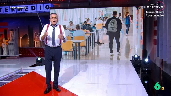 Wyoming denuncia la falta de financiación para las universidades públicas: "Sobreviven como pueden" El presentador expone que, por ejemplo, la Universidad de Sevilla ha anunciado que van a tener que despedir profesores o reducir el número de clases debido a la falta de financiación.