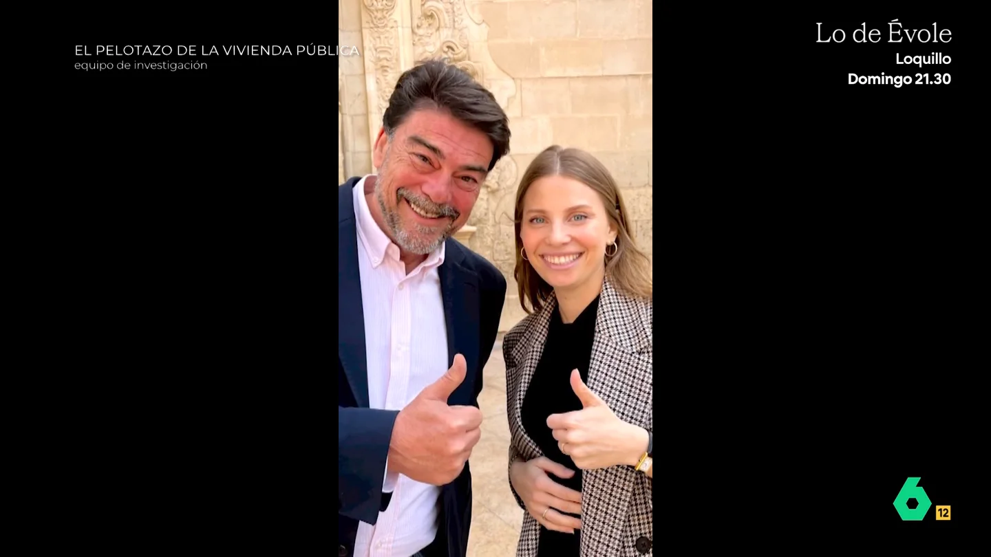 El audio que demuestra la especulación con los pisos protegidos de Alicante Equipo de Investigación localiza a la concejala de Urbanismo, Rocío Gómez, que se encuentra en el centro del escándalo de las VPP de Alicante. En este vídeo le preguntan si tenía información privilegiada o si piensa devolver la vivienda.