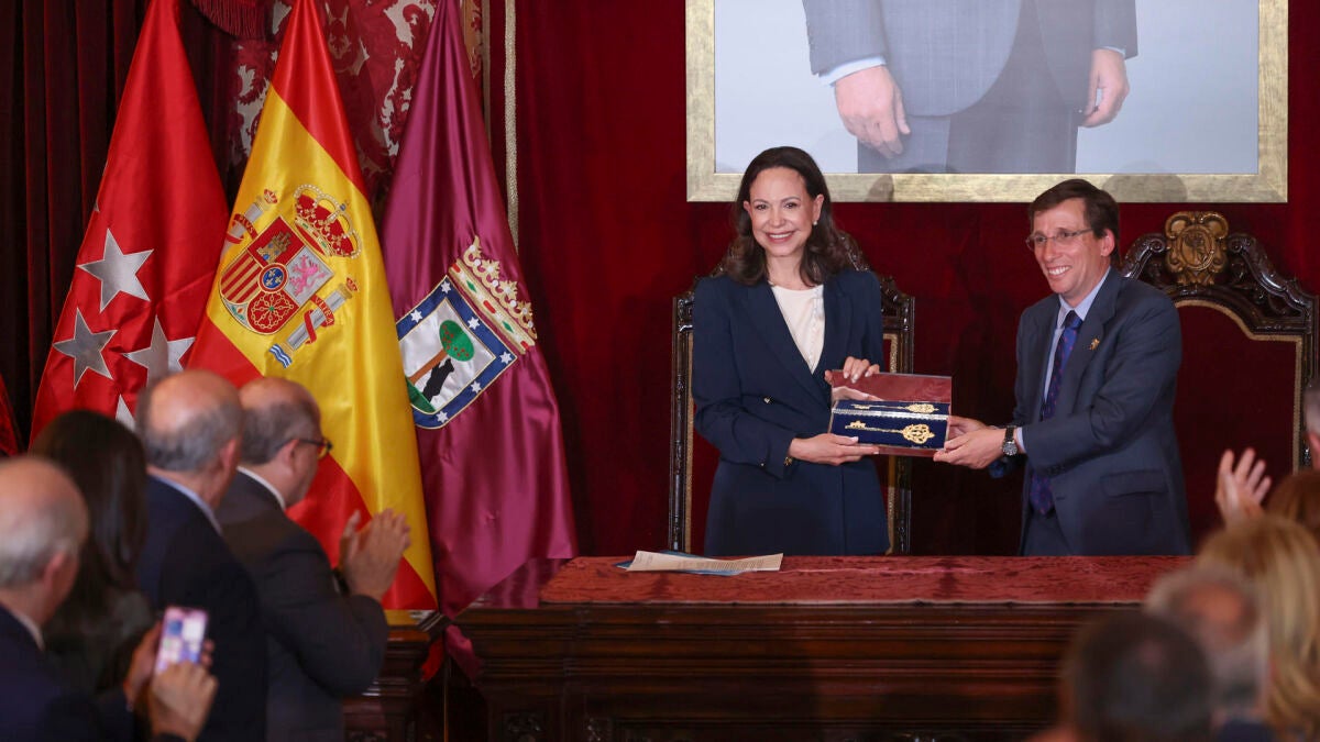 María Corina Machado se reúne con la derecha de PP y Vox en Madrid mientras rechaza por el momento hacerlo con Sánchez