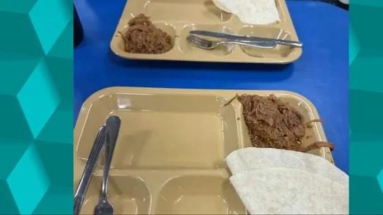 Comida en un buque de EEUU en la guerra de Oriente Medio Comida en un buque de EEUU en la guerra de Oriente Medio