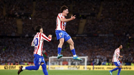  Juli&aacute;n &Aacute;lvarez