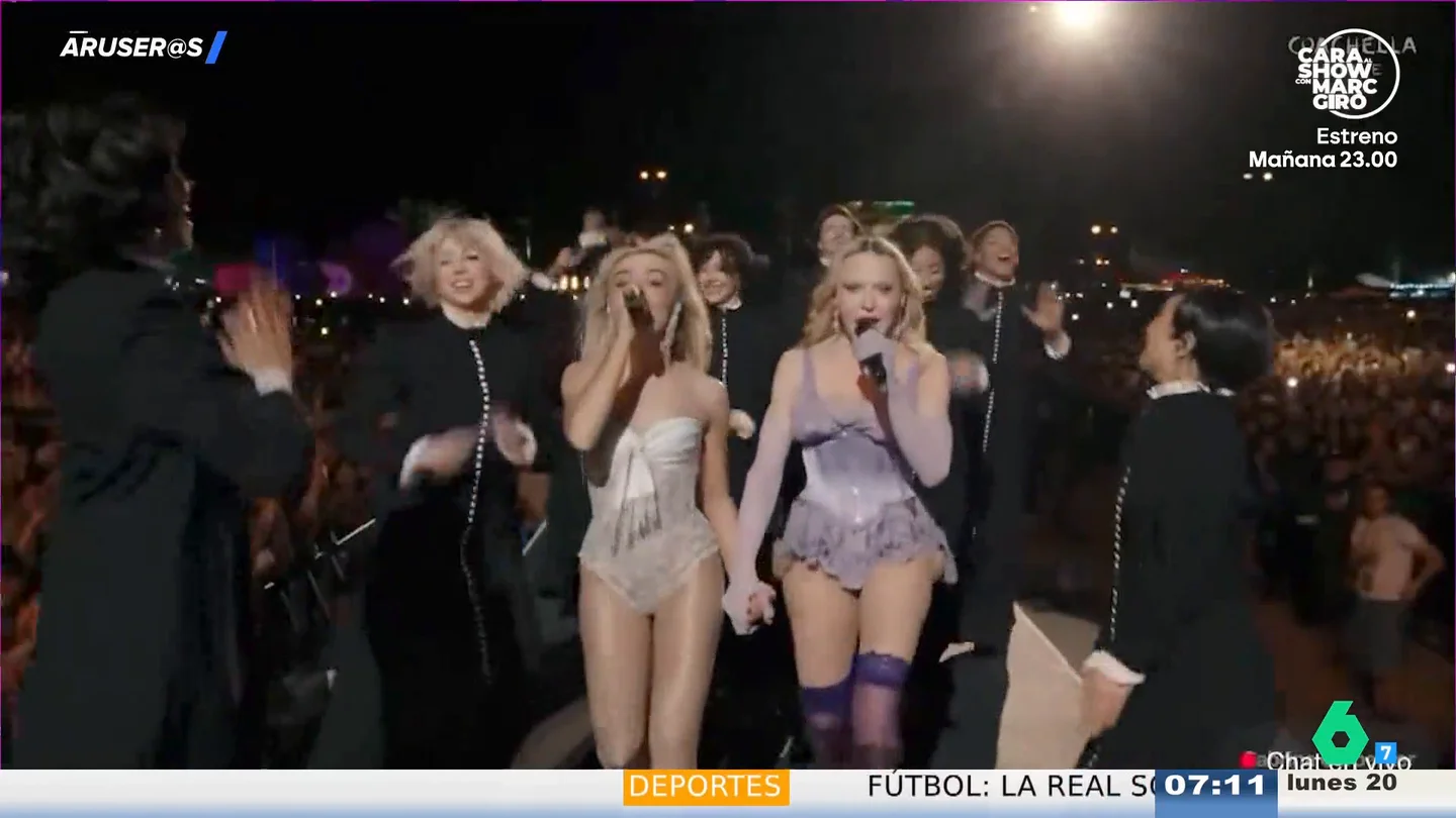 El vídeo viral de Madonna cantando por sorpresa con Sabrina Carpenter en Coachella: "Parecen la misma persona" El vídeo viral de Madonna cantando por sorpresa con Sabrina Carpenter en Coachella: "Parecen la misma persona"