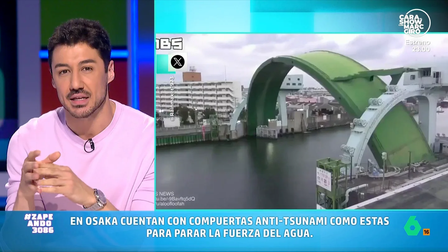 Compuertas antitsunamis y turbinas submarinas para crear energía: Francisco Cacho explica cómo Japón se protege, y aprovecha, del mar Después de que Japón sufriera ayer un terremoto de 7,7 grados en la escala de Richter, Francisco Cacho nos muestra cómo se preparan contra los tsunamis y su proyecto de turbina que podría ser "un salto inmenso en las renovables".