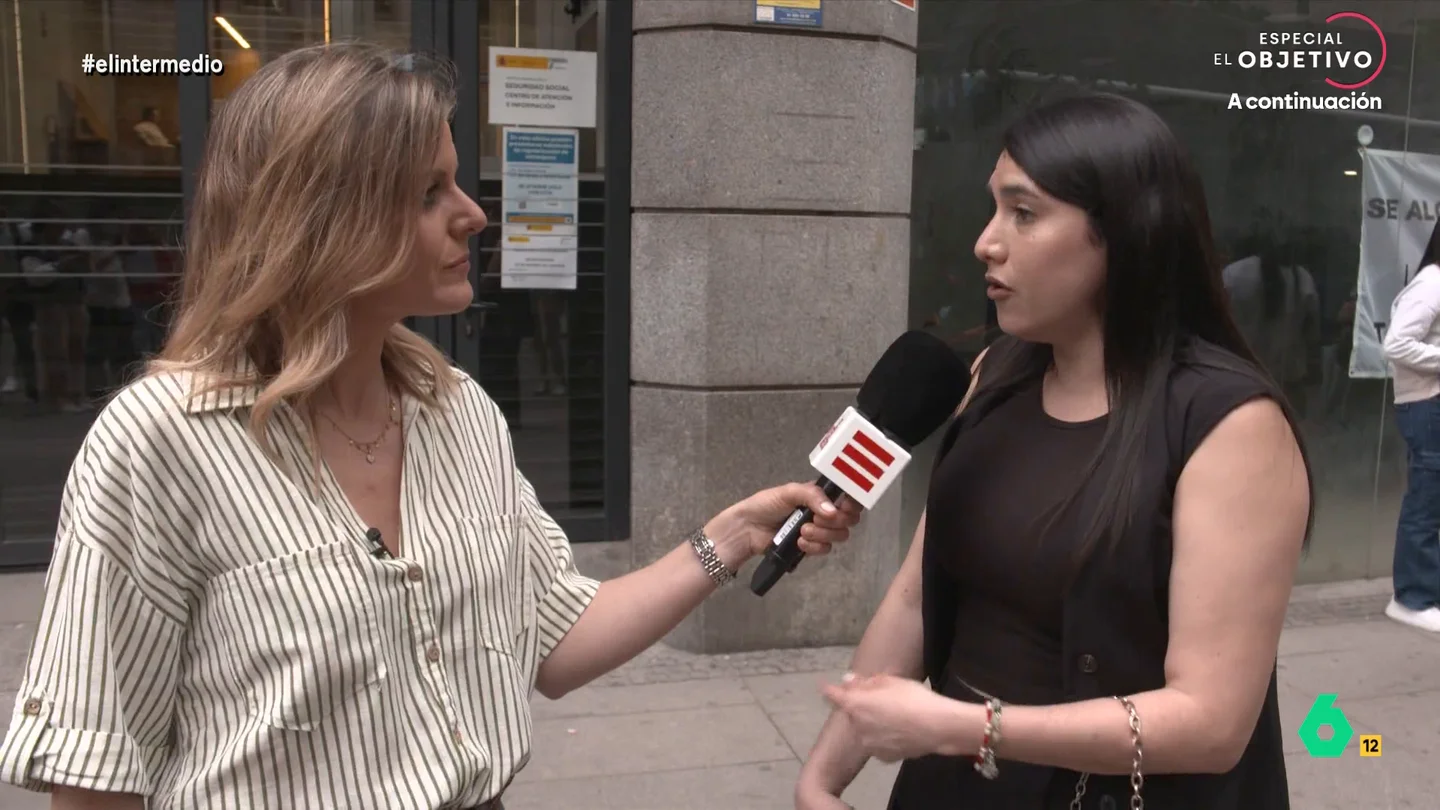 "Hay muchas personas que tenemos talento y venimos a aportar a un país": una migrante en proceso de regularización habla con Andrea Ropero "Hay muchas personas que tenemos talento y venimos a aportar a un país": una migrante en proceso de regularización habla con Andrea Ropero