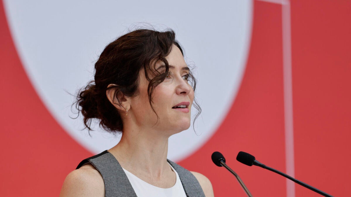 El PP se rebela contra el PP: Ayuso carga contra la 