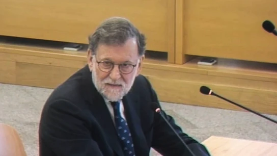 Captura del video de la señal de la Audiencia Nacional, de un momento de la declaración como testigo del expresidente del Gobierno Mariano Rajoy Captura del video de la señal de la Audiencia Nacional, de un momento de la declaración como testigo del expresidente del Gobierno Mariano Rajoy