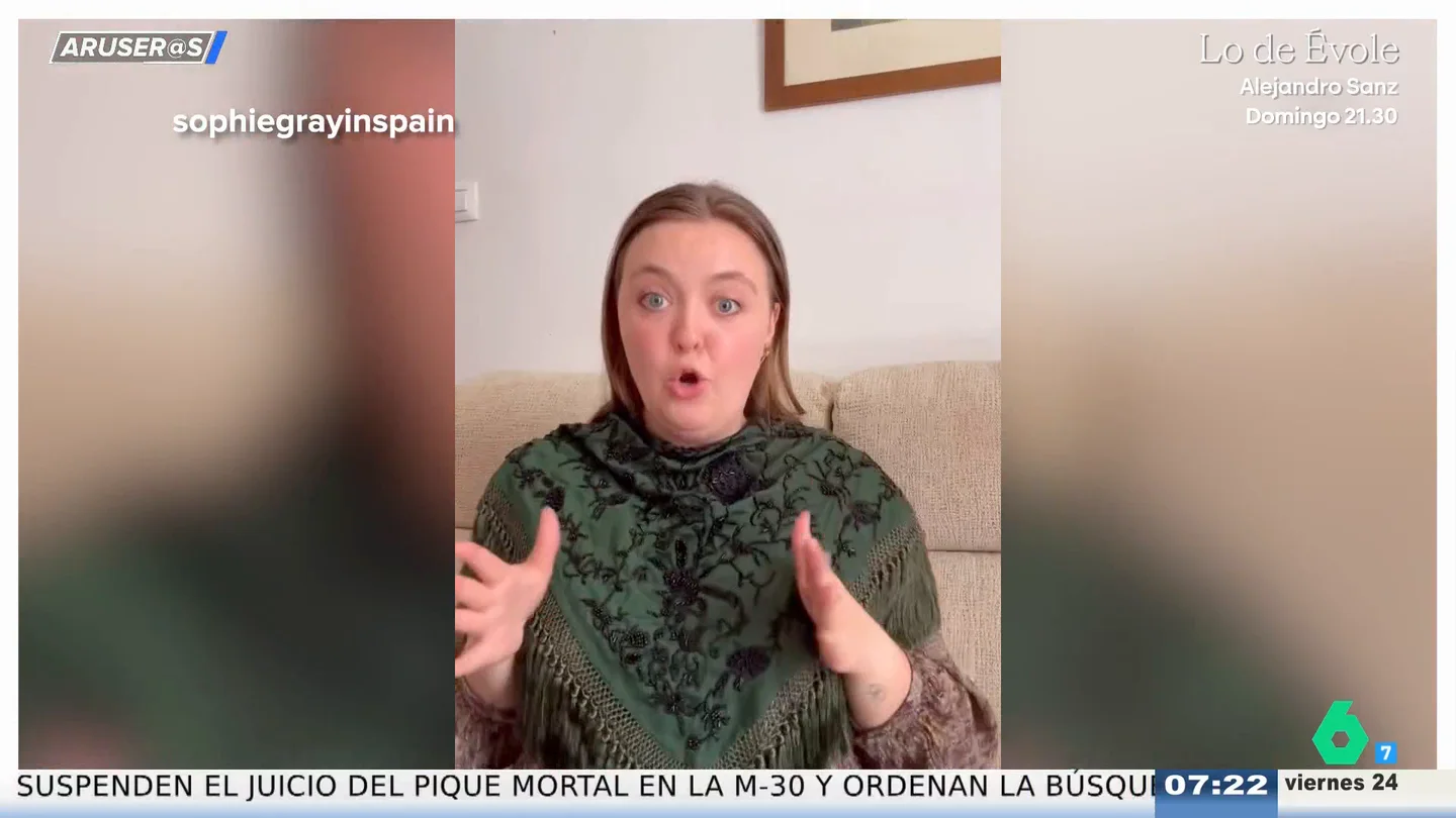 Una influencer extranjera con novio andaluz alucina con el precio de vestirse para la Feria de Abril Una influencer extranjera con novio andaluz alucina con el precio de vestirse para la Feria de Abril