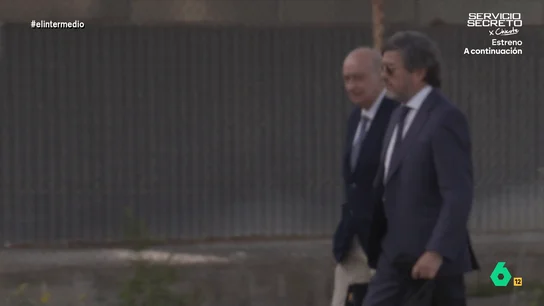 La mirada de Jorge Fernández Díaz que asusta a Isma Juárez: "La madre que me parió, me he cagado" La mirada de Jorge Fernández Díaz que asusta a Isma Juárez: "La madre que me parió, me he cagado"