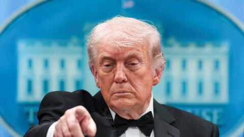 El presidente de Estados Unidos, Donald Trump, durante la rueda de prensa posterior al intento de atentado sufrido durante la cena de corresponsales