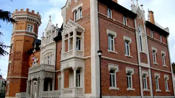 Palacio de la Isla de Burgos Palacio de la Isla de Burgos