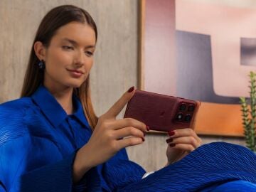 El Motorola Edge 70 Pro llega a Espa&ntilde;a cargado de potencia y con un dise&ntilde;o premium