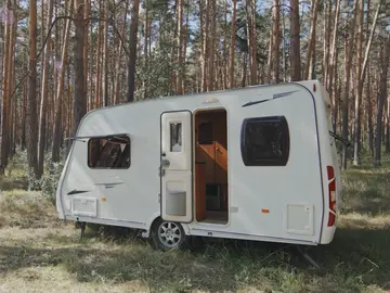 Permisos para conducir autocaravanas, campers y caravanas: lo que debes saber Permisos para conducir autocaravanas, campers y caravanas: lo que debes saber