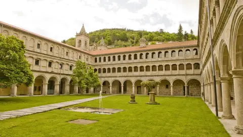 Monasterio Santo Esteve Monasterio Santo Esteve