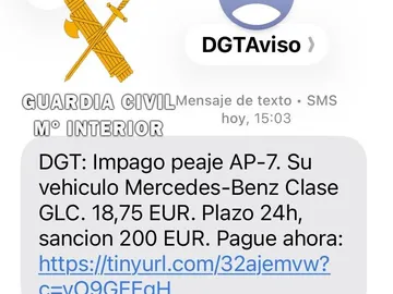 Imagen del SMS fraudulento que suplanta a la DGT. Imagen del SMS fraudulento que suplanta a la DGT.