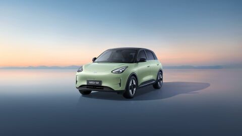 Geely E2