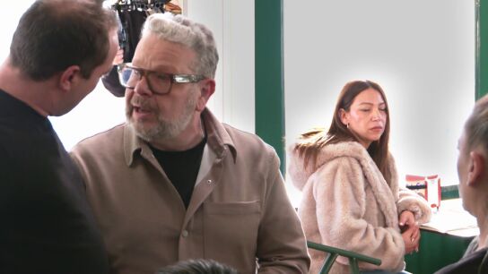 As&iacute; reaccionan en 'La Colina' al ver a Chicote entrar por sorpresa para parar el servicio: "Me tiemblan las piernas"