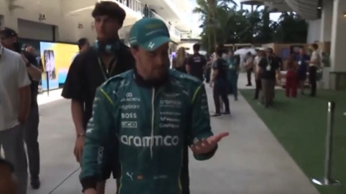El preocupante gesto de Alonso tras los libres del GP de Miami