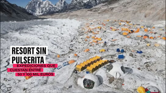 El Everest, lleno de basura
