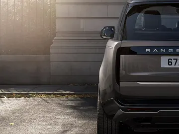 Este Range Rover tiene un sistema de sonido que mejora a muchos festivales de música Este Range Rover tiene un sistema de sonido que mejora a muchos festivales de música