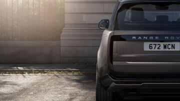 Este Range Rover tiene un sistema de sonido que mejora a muchos festivales de m&uacute;sica