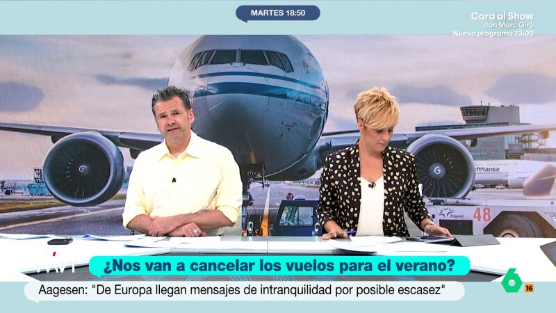 I&ntilde;aki L&oacute;pez, ir&oacute;nico ante la crisis de queroseno en las aerol&iacute;neas: "Igual hacemos todos el Camino de Santiago"