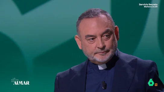 Sánchez Adalid, sacerdote y escritor, revela la confesión de un "político muy conocido" por un caso de corrupción Sánchez Adalid, sacerdote y escritor, revela la confesión de un "político muy conocido" por un caso de corrupción