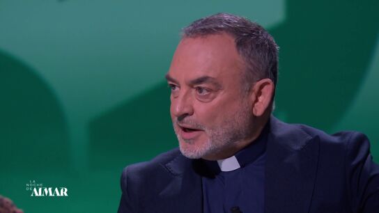 S&aacute;nchez Adalid, sacerdote y escritor de &eacute;xito, del aumento de fe entre los j&oacute;venes: "Hay que evitar que los oportunistas hagan pol&iacute;tica con ellos"
