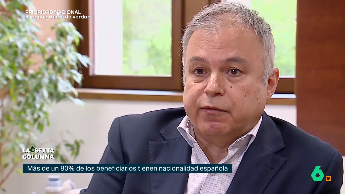Heriberto García Porto desmonta el bulo de Vox sobre las viviendas públicas de Valdecorvos, en Pontevedra El alto cargo de Vivienda y Urbanismo de la Xunta de Galicia, del Partido Popular, aclara que un 80% de esas viviendas han sido asignadas a personas de nacionalidad española.