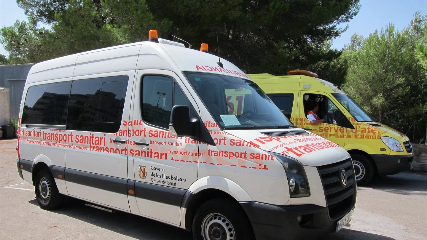 Imagen de archivo de ambulancias en Ibiza Imagen de archivo de ambulancias en Ibiza