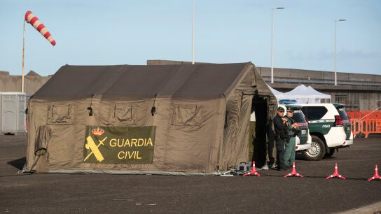 Puesto de la Guardia Civil instalada en el Puerto de Granadilla