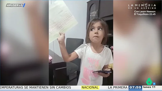 El adorable vídeo viral de una niña que prefiere que gane su hermana pequeña aunque ella pierda El adorable vídeo viral de una niña que prefiere que gane su hermana pequeña aunque ella pierda