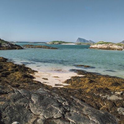 Sommar&oslash;y, en Noruega