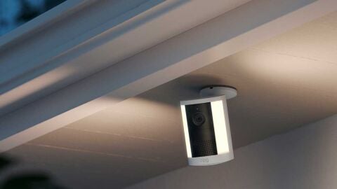Nueva Ring Spotlight Cam