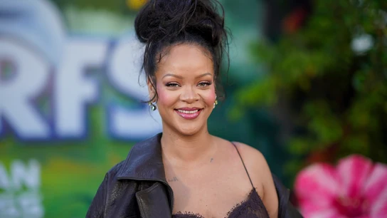Rihanna desvela los momentos de angustia que vivió durante tiroteo a su casa: "¡Nos están disparando!" Rihanna desvela los momentos de angustia que vivió durante tiroteo a su casa: "¡Nos están disparando!"