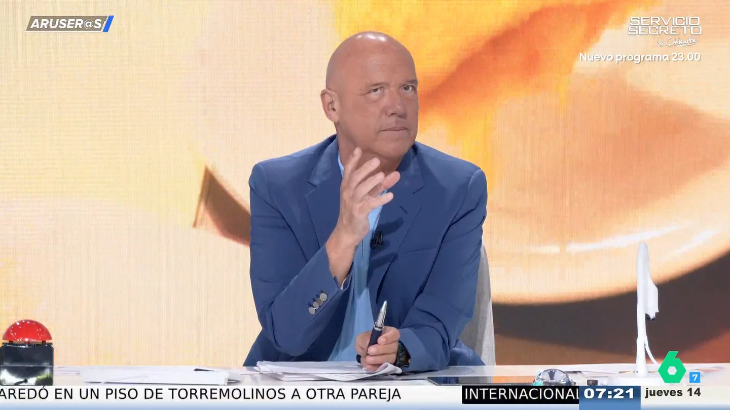 Alfonso Arús se rinde ante la receta de tortilla de los cocineros vascos: "Hay que hacerles caso porque son los mejores" Alfonso Arús se rinde ante la receta de tortilla de los cocineros vascos: "Hay que hacerles caso porque son los mejores"