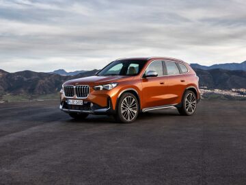 Menos de 475 euros/mes con seguro y mantenimientos incluidos para llevarte el SUV de BMW h&iacute;brido con turbo