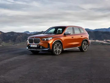 Menos de 475 euros/mes con seguro y mantenimientos incluidos para llevarte el SUV de BMW híbrido con turbo Menos de 475 euros/mes con seguro y mantenimientos incluidos para llevarte el SUV de BMW híbrido con turbo