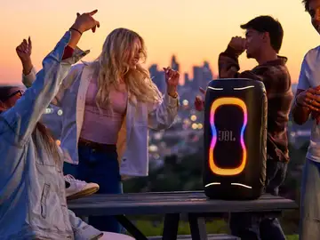 Los altavoces JBL Partybox 330 Los altavoces JBL Partybox 330