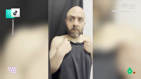 La reacci&oacute;n de un hombre al ver c&oacute;mo una chica irrumpe en su probador se ha convertido en viral. Un gesto que los zapeadores comentan en este v&iacute;deo.