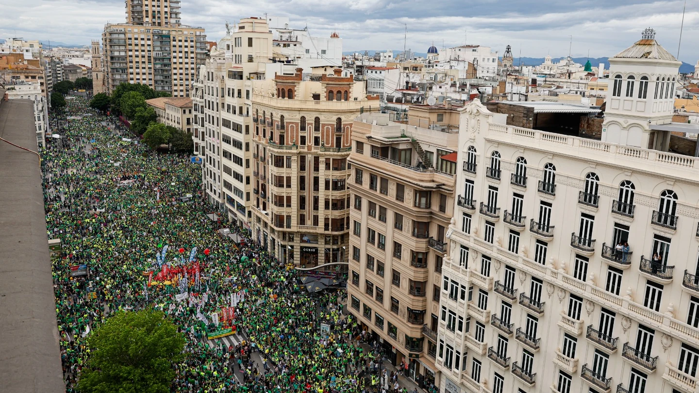 Manifestación de profesores en Valencia. Manifestación de profesores en Valencia.