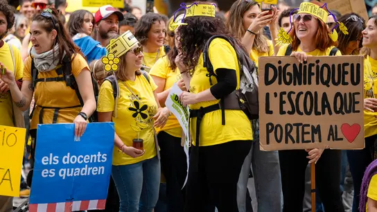 Protesta de los profesores en Cataluña este jueves Protesta de los profesores en Cataluña este jueves