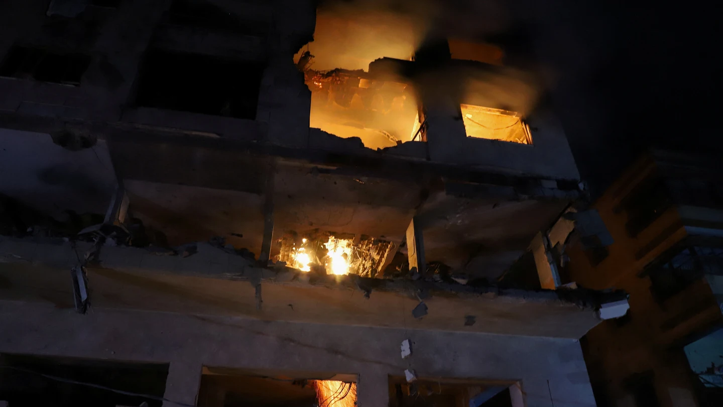 Imagen del edificio en Gaza atacado por Israel en busca del alto cargo de Hamás Imagen del edificio en Gaza atacado por Israel en busca del alto cargo de Hamás