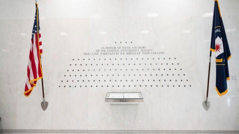 El muro de los ca&iacute;dos de la CIA