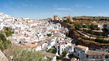 Panor&aacute;mica de Setenil de las Bodegas