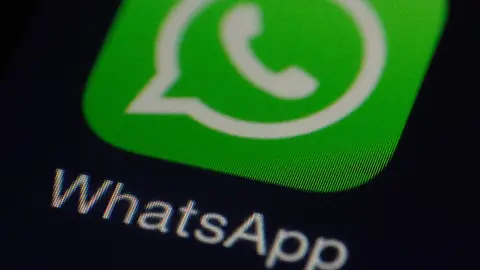 Saltan las alarmas con WhatsApp, te contamos cómo prevenir las estafas que se realizan a diario Saltan las alarmas con WhatsApp, te contamos cómo prevenir las estafas que se realizan a diario