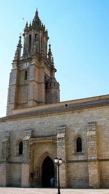 Colegiata de San Miguel, en Ampudia, Palencia Colegiata de San Miguel, en Ampudia, Palencia