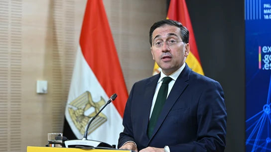 El ministro de Asuntos Exteriores, José Manuel Albares, durante la rueda de prensa junto a su homólogo egipcio, Badr Abdelaty, en el Palacio de Viana El ministro de Asuntos Exteriores, José Manuel Albares, durante la rueda de prensa junto a su homólogo egipcio, Badr Abdelaty, en el Palacio de Viana