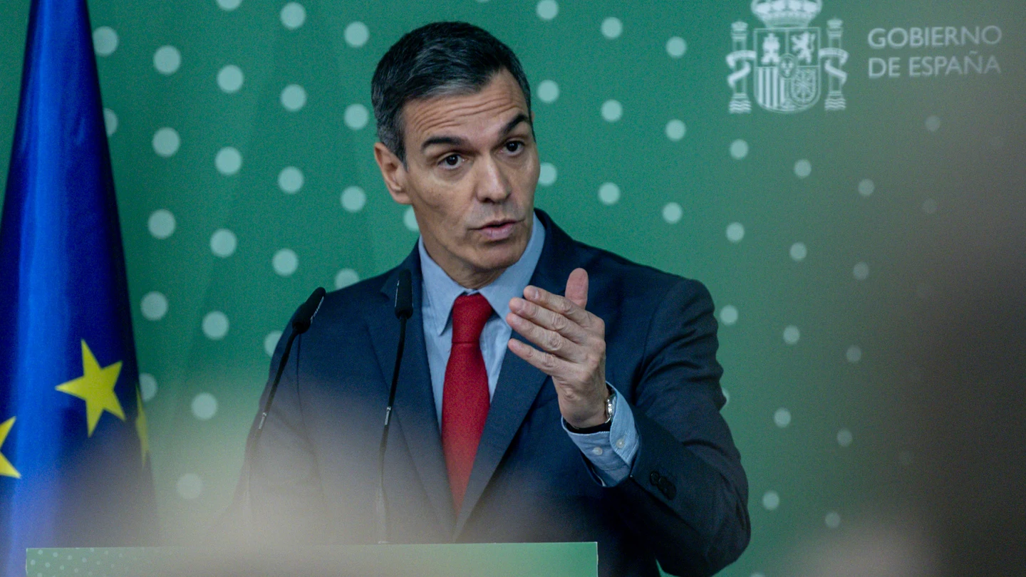 El presidente del Gobierno, Pedro Sánchez, durante el acto de clausura de la presentación de la propuesta de Plan Social para el Clima, en Espacio Rastro, El presidente del Gobierno, Pedro Sánchez, durante el acto de clausura de la presentación de la propuesta de Plan Social para el Clima, en Espacio Rastro,